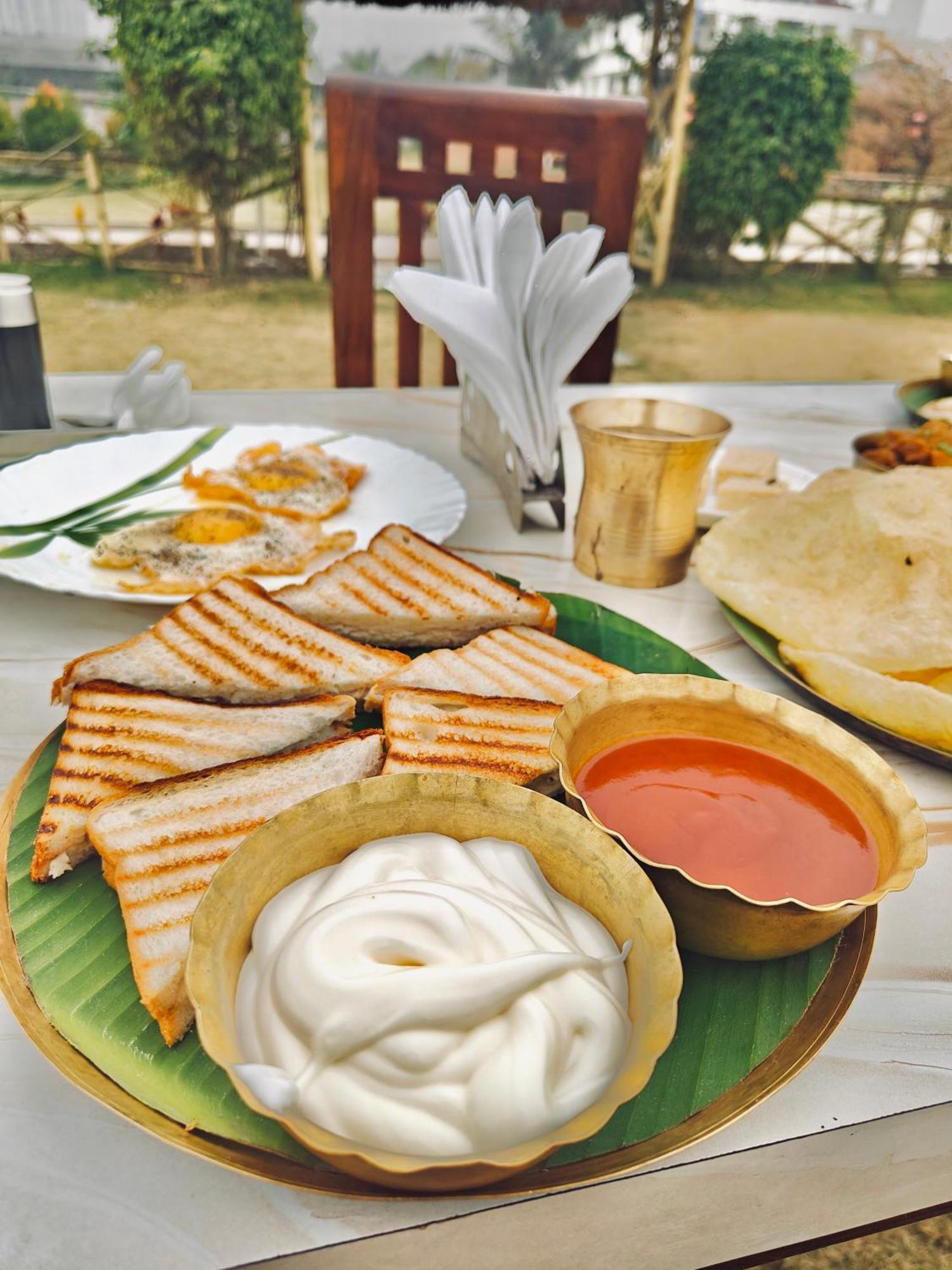 Palli Bangla Resort, Near Ruby Hospital, Anandapur Καλκούτα Εξωτερικό φωτογραφία