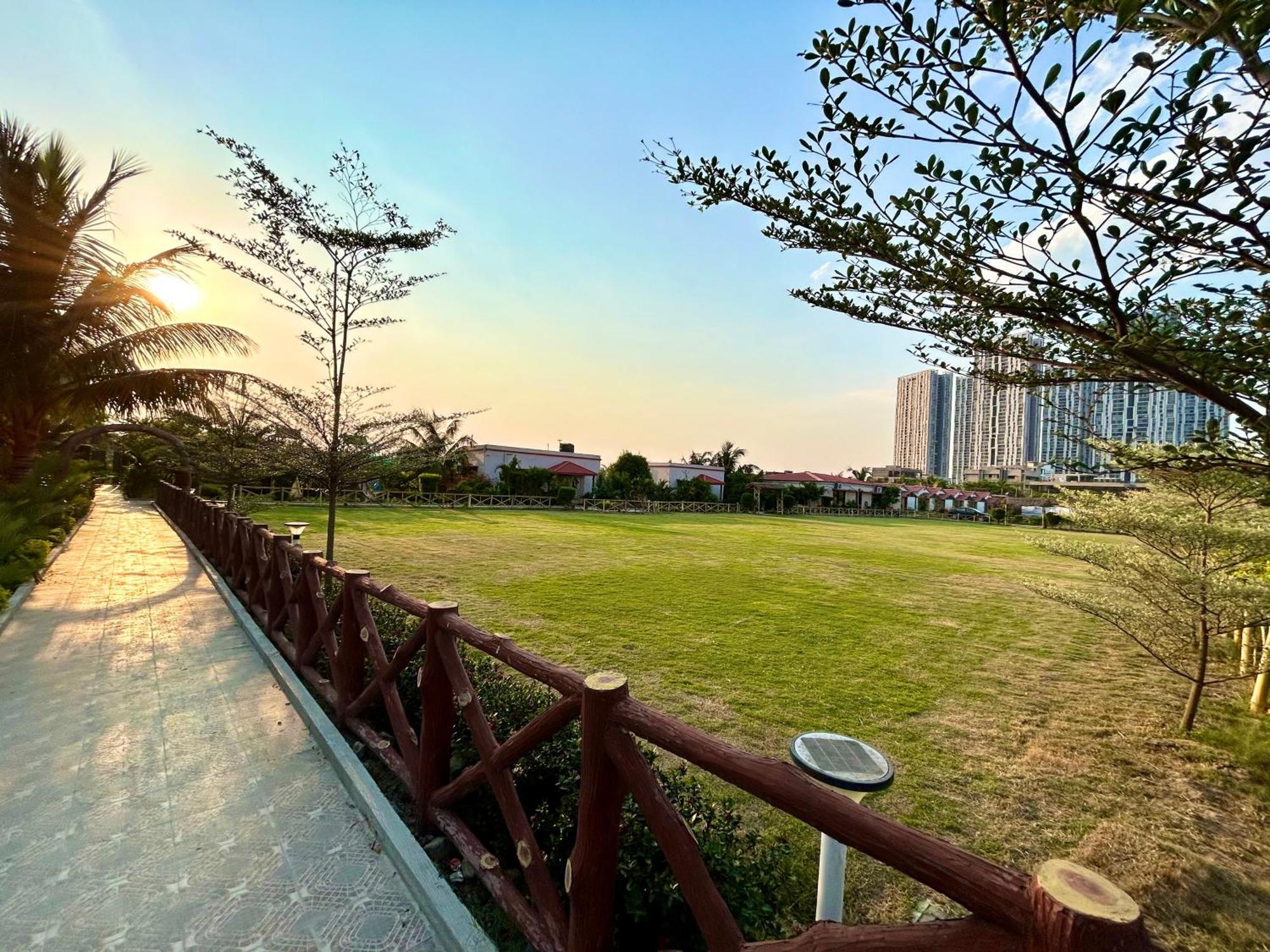 Palli Bangla Resort, Near Ruby Hospital, Anandapur Καλκούτα Εξωτερικό φωτογραφία